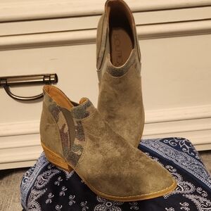 Women's Suede Ankle Boots - Olive Corkys Worn Once Excellent Condition.
